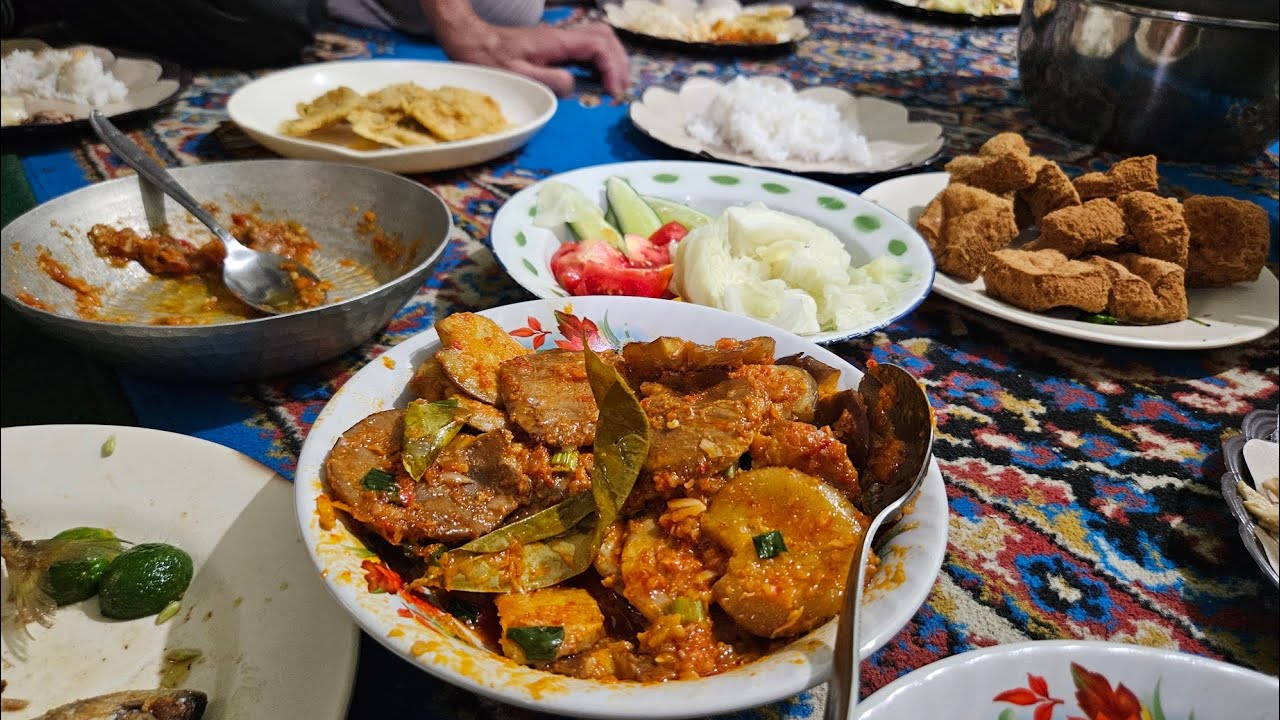 TRADISI MUNGGAHAN JELANG BULAN SUCI RAMADHAN ,Kang Wahyu Ekselo Garut Jabar .