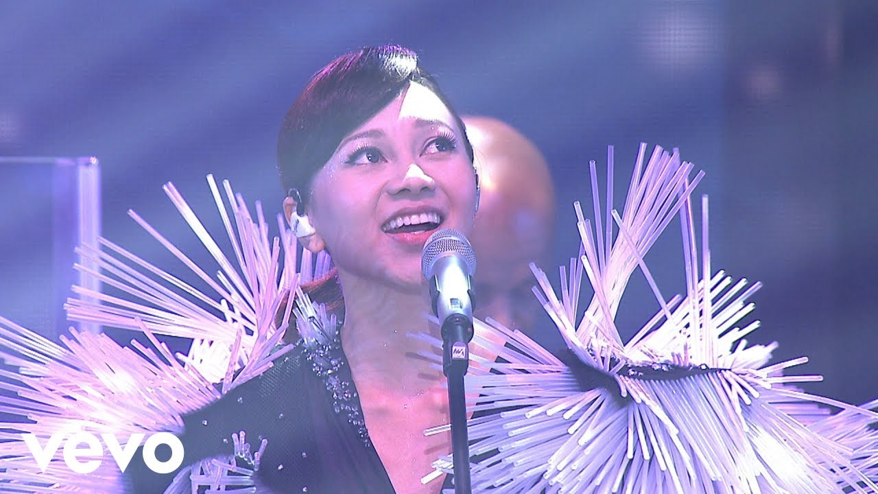 AGA - Superman (2016 Live)