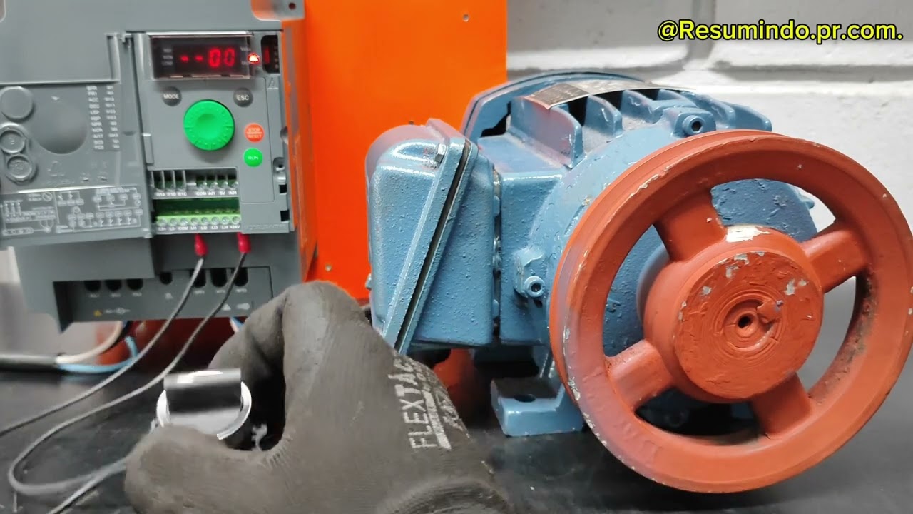 Como Fazer a Reversão no Inversor de Frequência Schneider ATV310 ''mudar o sentido de giro''