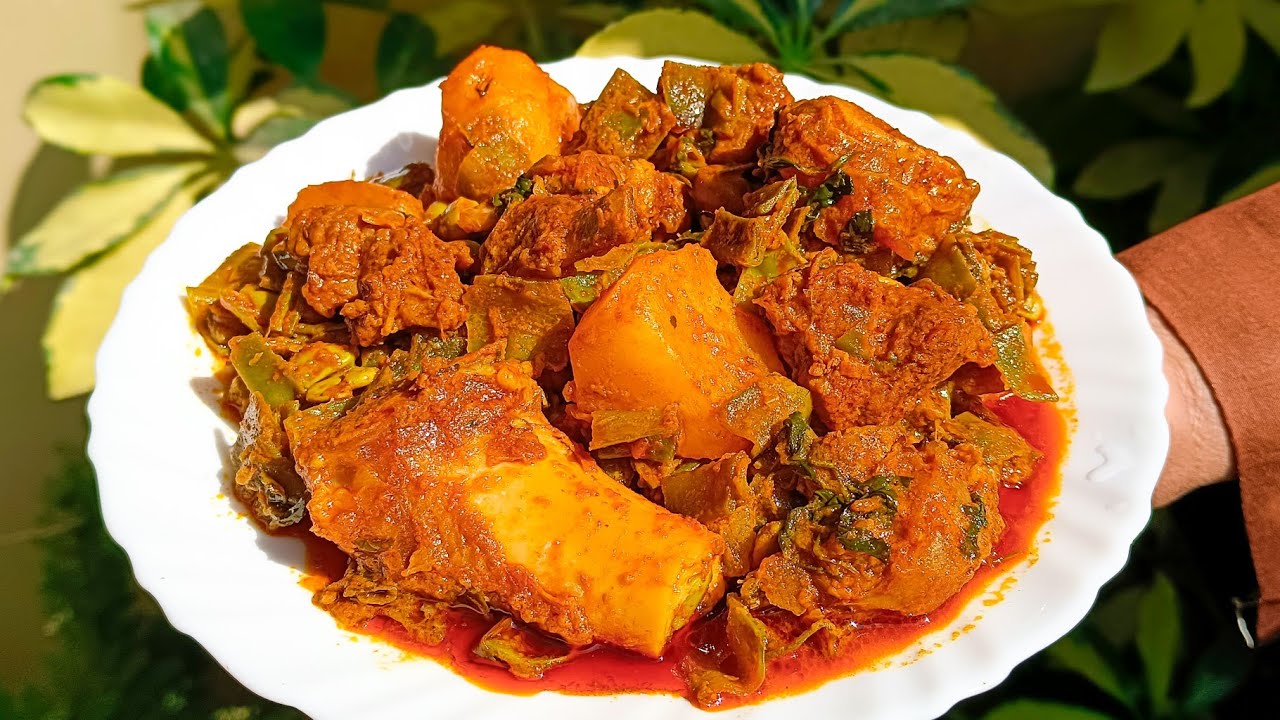 Sem ki phalli Gosht Recipe | HYDERABADI STYLE SEM KI PHALLI KA SALAN | Simple & Tasty Recipe 