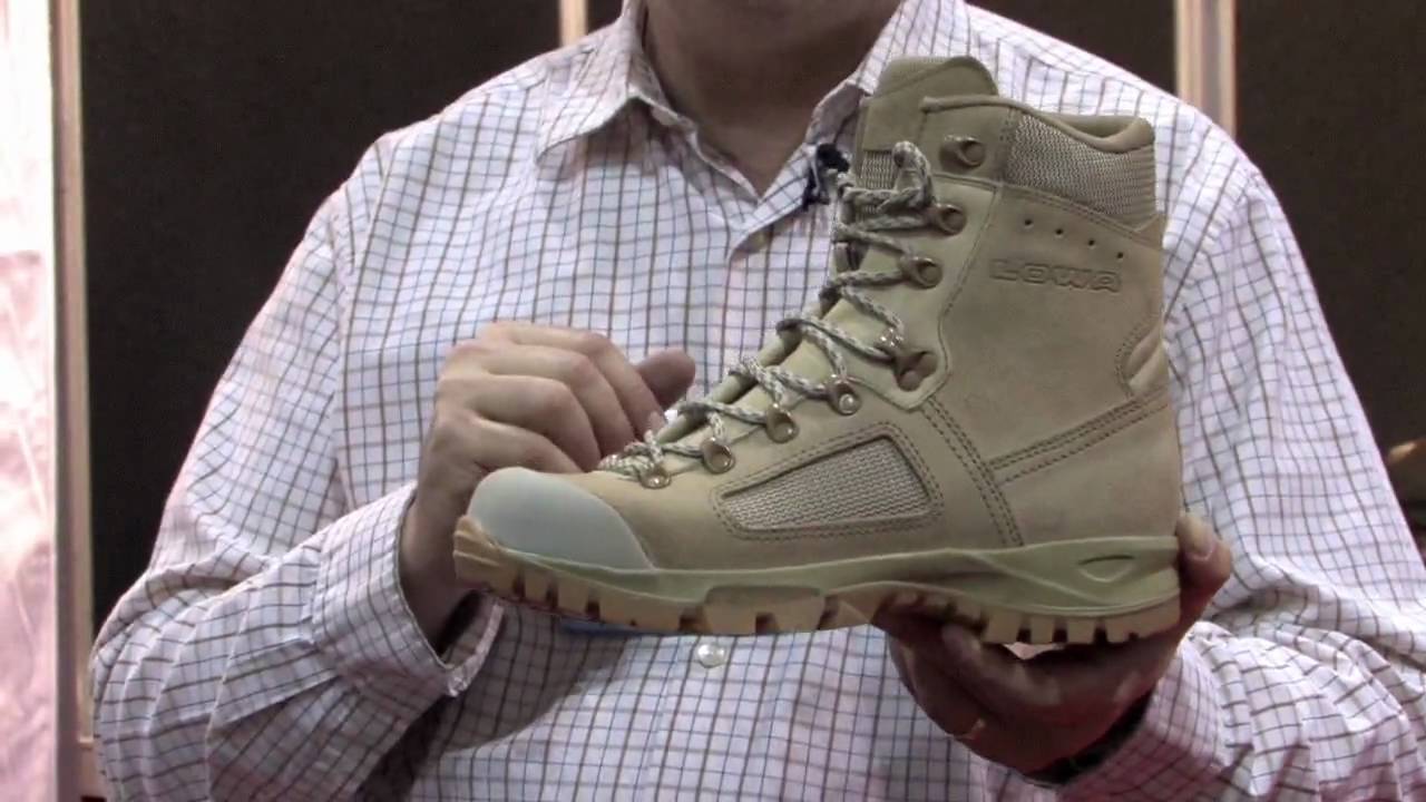 LOWA ShotShow 2009