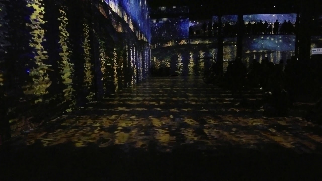 Starry Night Over the Rhone at Atelier des Lumi&egrave;res by culturespaces (Paris, Oct 2019)