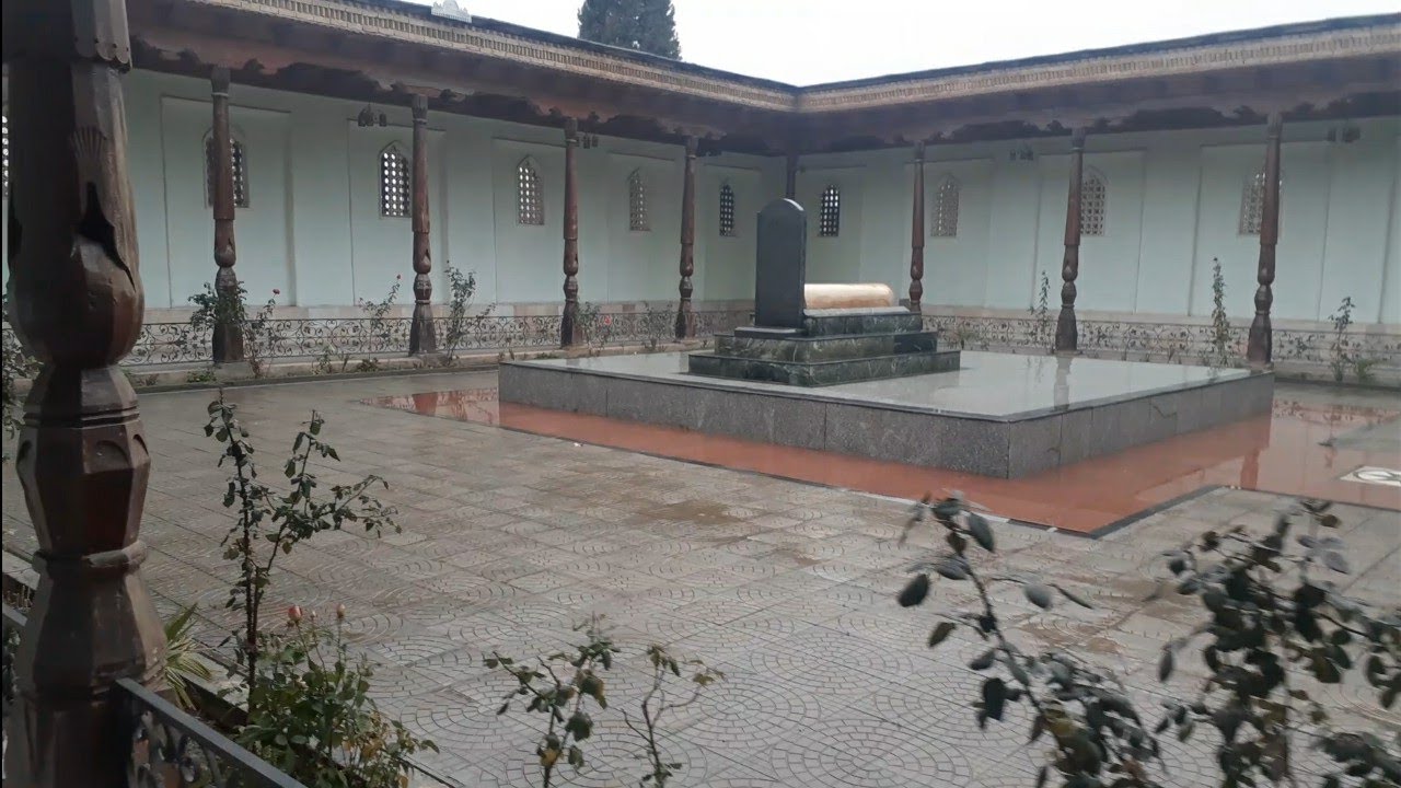 Оромгоҳи. Ҳазрати Мавлоно Яъқуби Чархи. Dushanbe Tajikistan