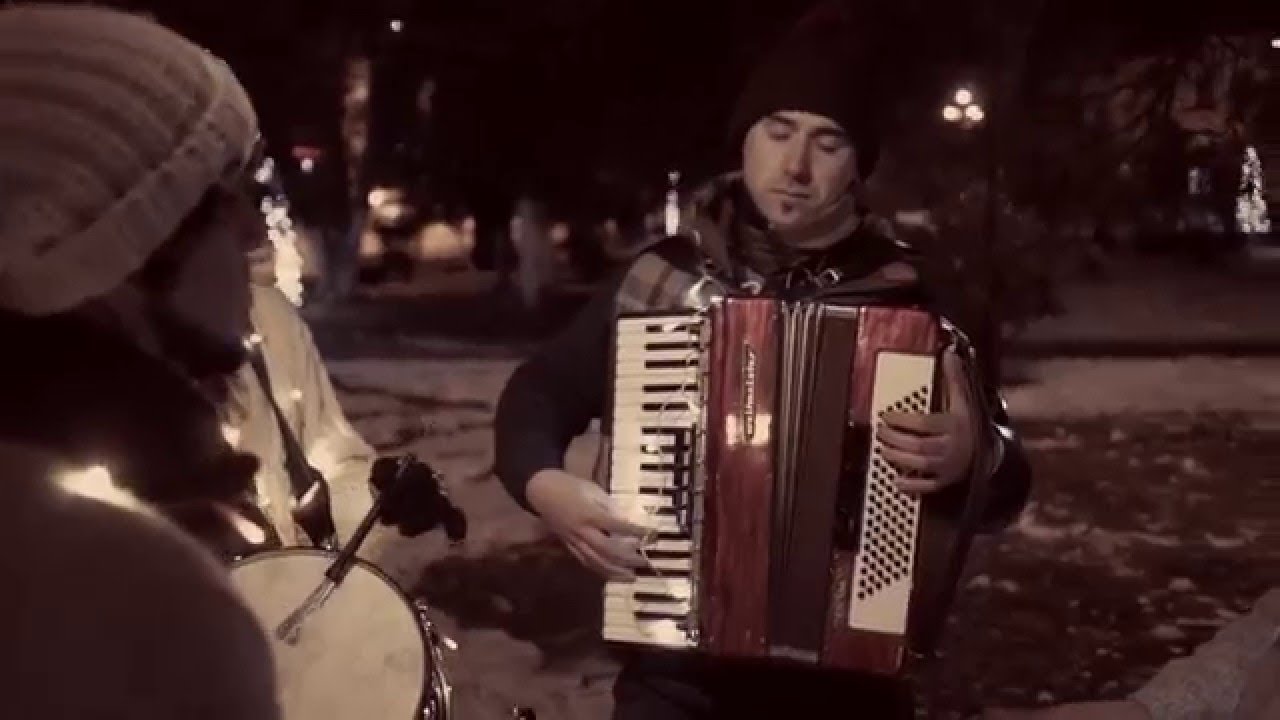 Bagossy Brothers Company - Esti &eacute;nek (Official Video)