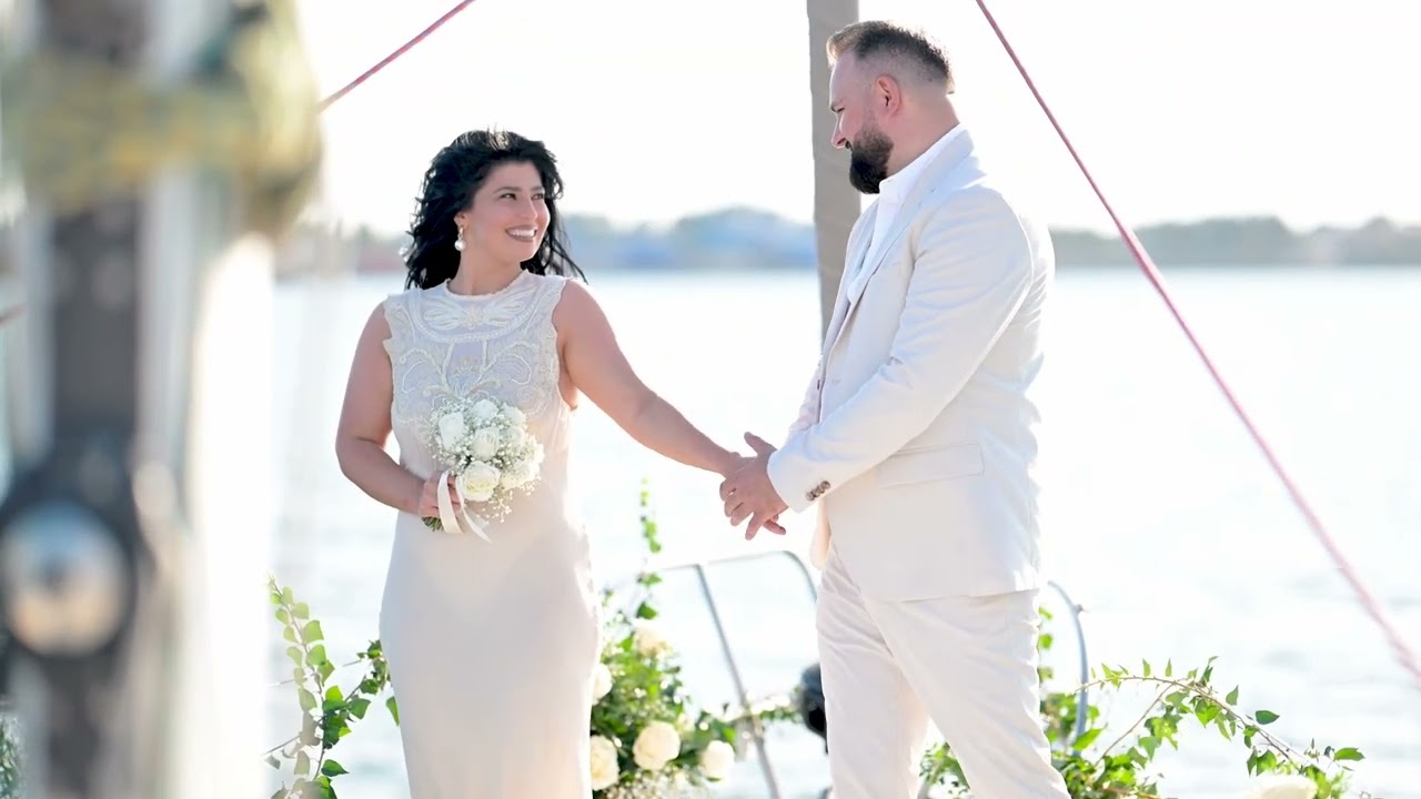 Casatoria civila pe mare  Best Moment Constantin & Andreea