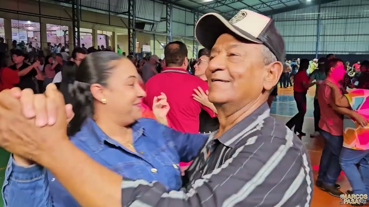 Fica Amor Marcos Pasa No Forró Douradina Paraná