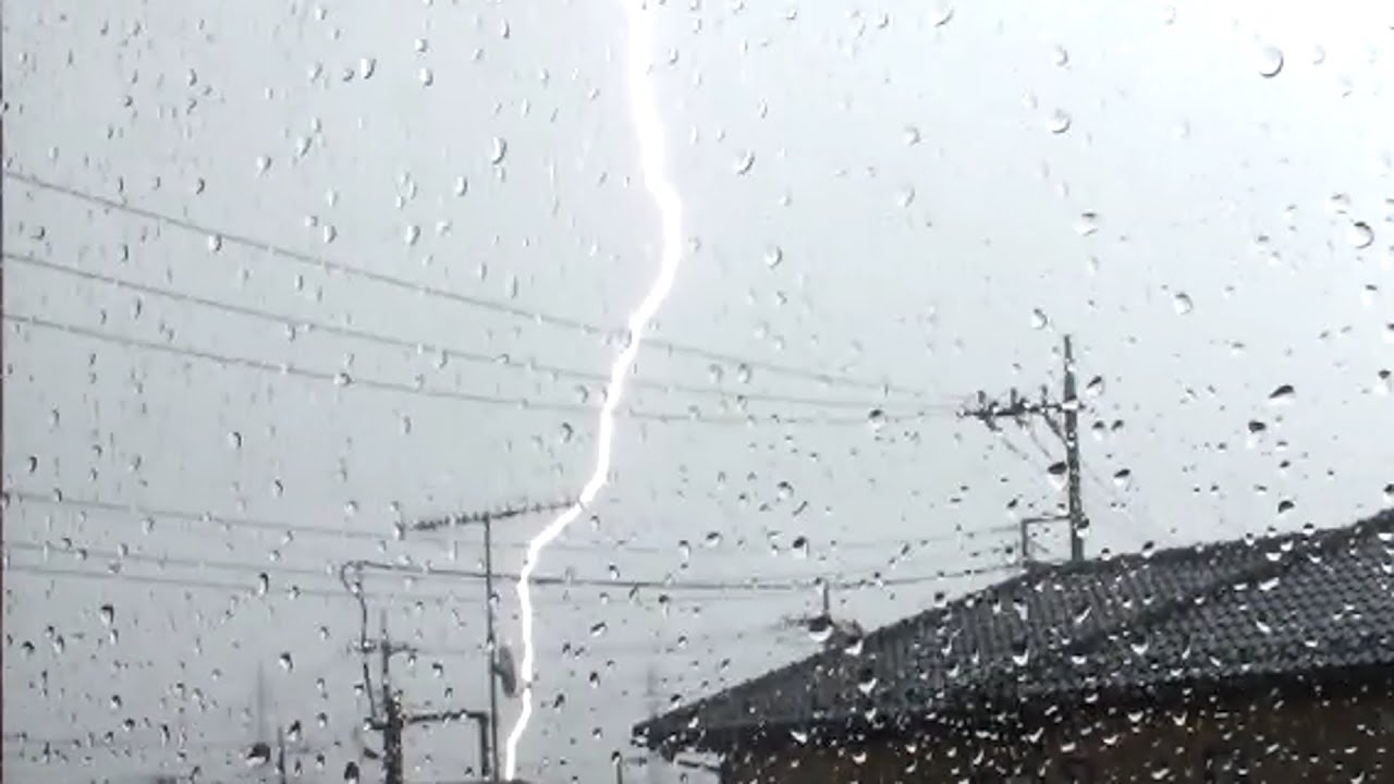 2013/07/08落雷の瞬間（埼玉県熊谷市）