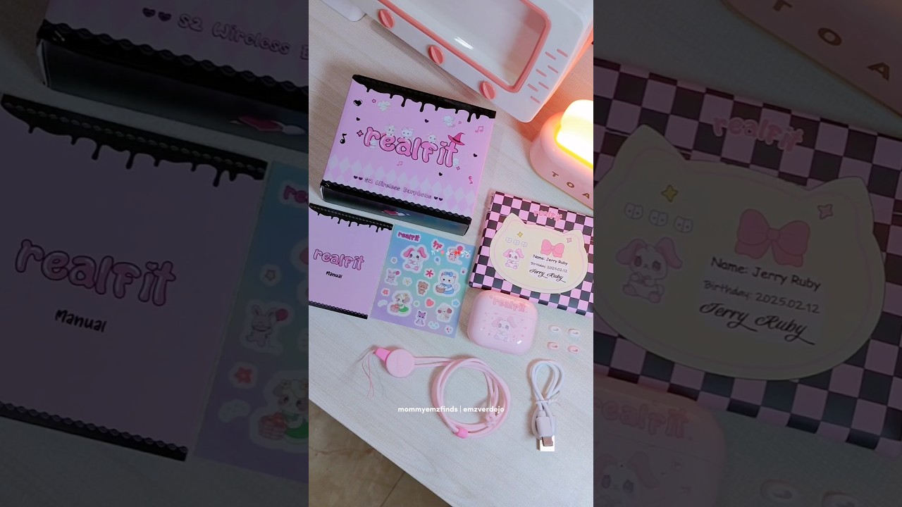 Realfit S2 mini bluetooth earphone 🌸✨ #realfit #earphone #earbuds #earphoneunboxing