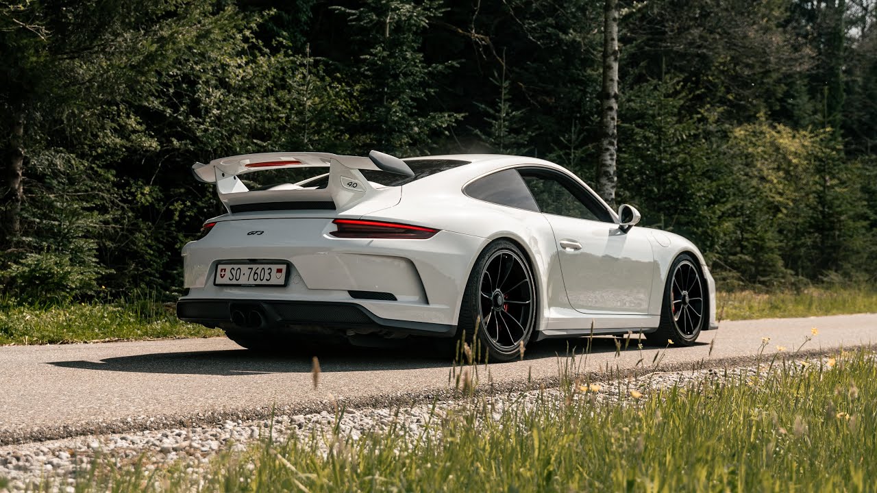 Porsche 911 GT3 A Raw Experience