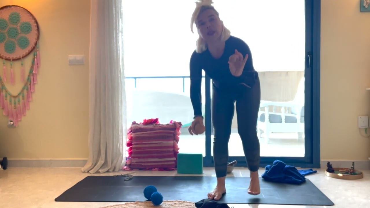14. Day Myofascial Yin Yoga Challenge Day 2 session...with Kata van Doesselaar