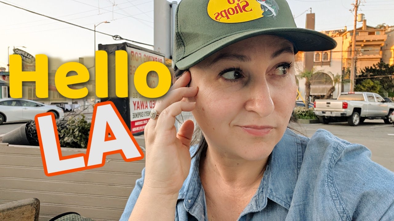 LA in viteza : cafea, palmieri și mult mers pe jos si cu bus-ul┃ O zi prin LA┃Vlog de Februarie