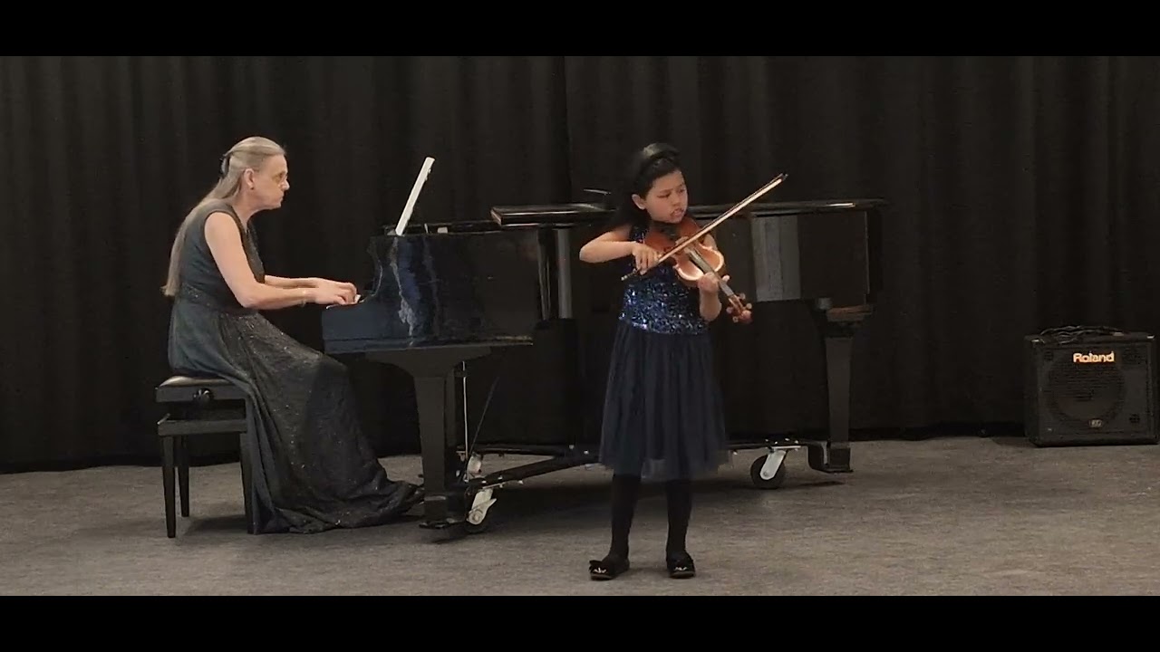 Tambourin by A.E. Grétry, Suzuki Violin Book 8, Violin:Manisika Alam(9 yrs), Piano:Ingrid Litborn