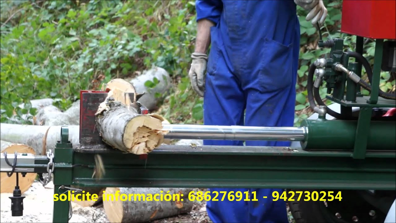 Remolque picadora astilladora de leña y troncos
