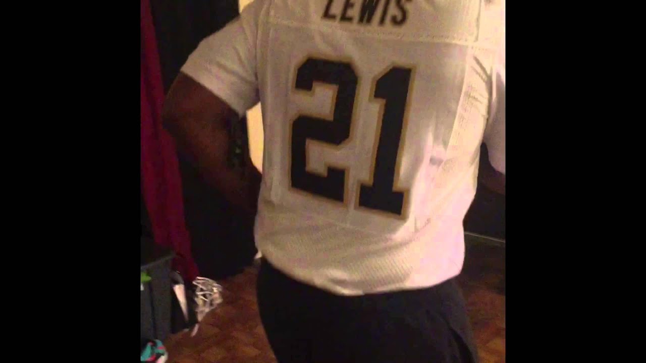 When you go to a Spanish house party for the first time. Jermaine Vaughn