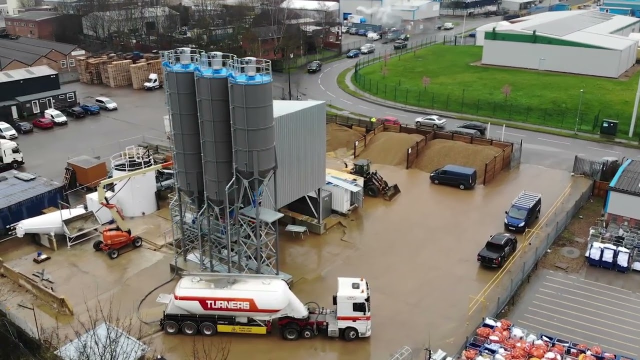 Building a concrete batching plant! SIMEM and Red Knight 6 for Logical Concrete