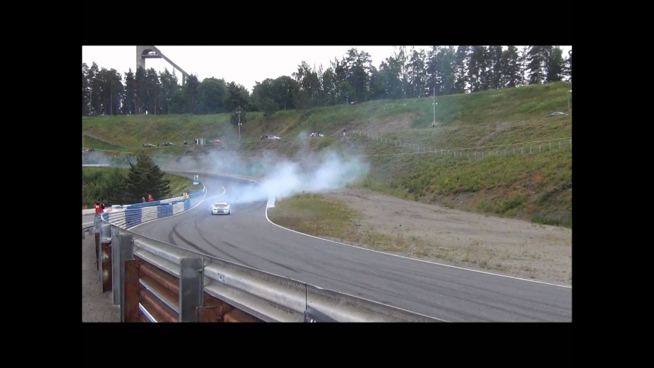 Suomen paras el&auml;mys -kilpailu: Drifting-kyyditys