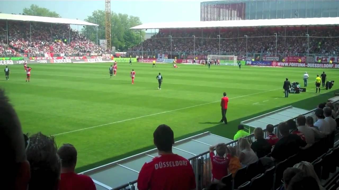 Fortuna Düsseldorf vs. Arminia Bielefeld (24.4.2011) AirBerlin Arena