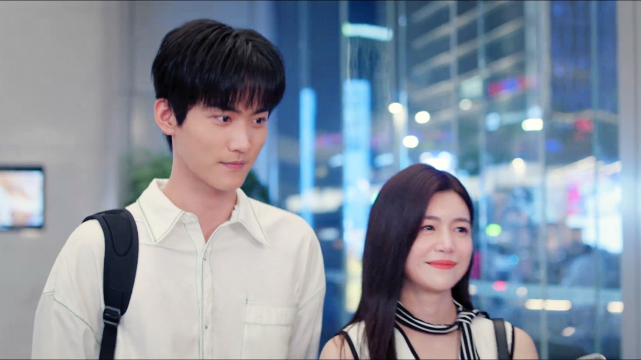 【狙击蝴蝶】😍什麼都能搞定的李霧，現在也能搞定的姊姊！🦋#狙击蝴蝶 #周柯宇 #陈妍希 #最新電影#愛情電影