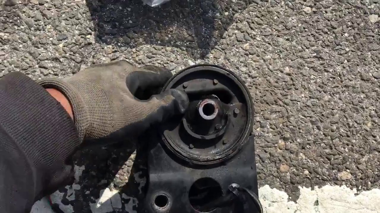 Замена передней опоры двигателя 04-08 Maxima, 3.5 Altima --__-- 04 Nismo Maxima