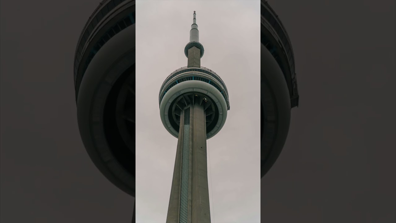 DOWNTOWN TORONTO STREWT PHOTOGRAPHY #a6400 #toronto #streetphotography
