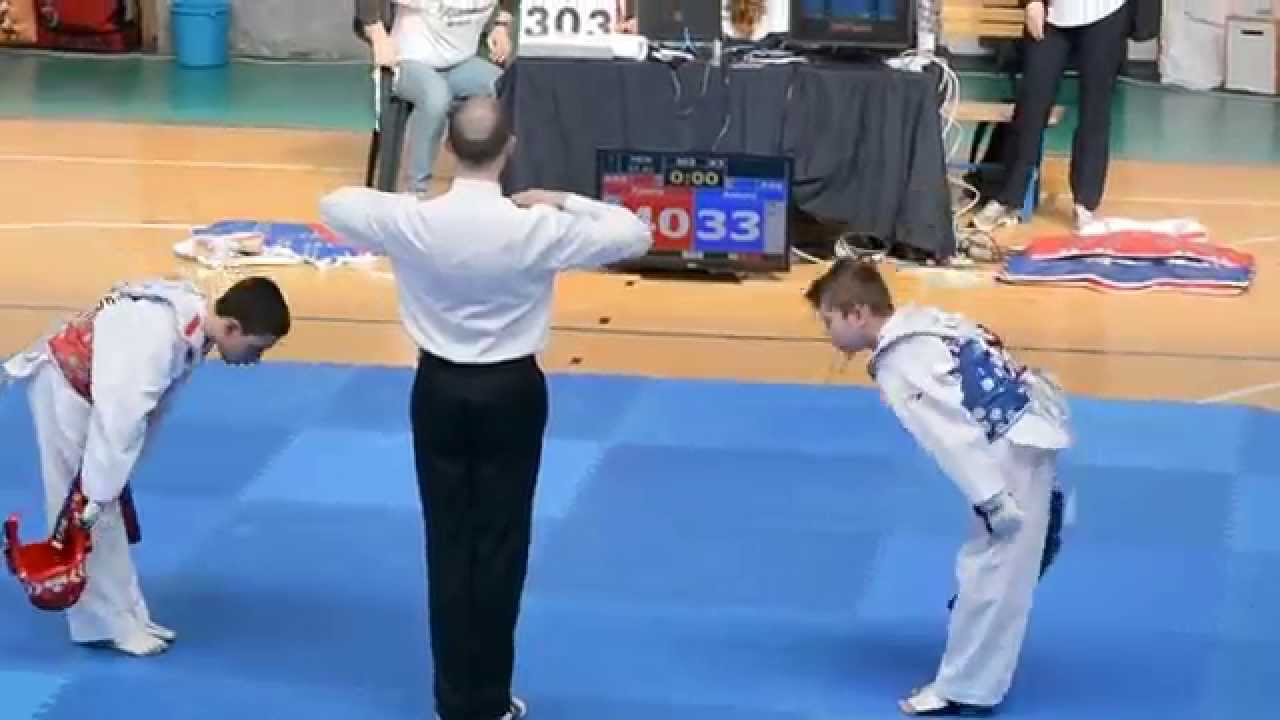 taekwondo-interregionale di GENOVA- COMBATTIMENTO..