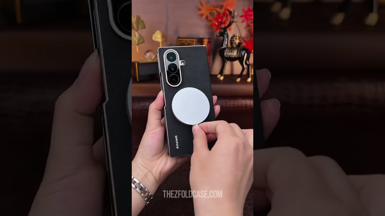 Why Every Z Fold 7 User is Switching to THIS Smart Leather Case!
