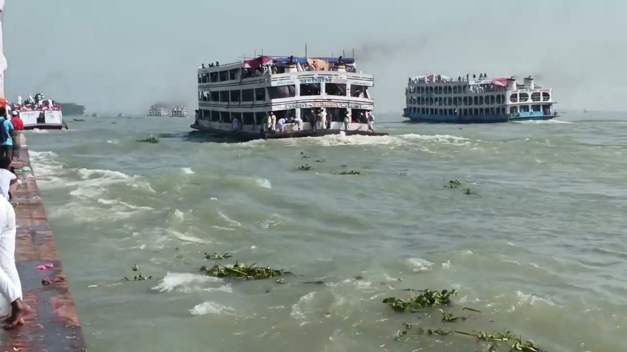 মাহফিল শেষে সবার আগে ঢাকায়,গতি দিয়ে বড় চমক দেখালো অ্যাডভেঞ্চার -৯ লঞ্চ এবং সুরভী -৭ এবং পারাবাত -১৮