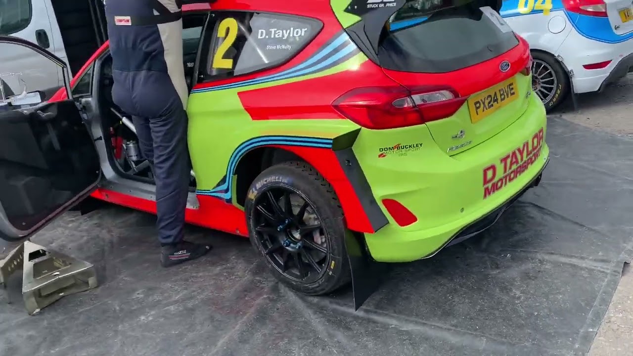 CASTLE COMBE CIRCUIT STAGE RALLY ❌ 🚗👀🎥🚶‍♂️ 26/9/24 🚗⏰. ‼️🚶‍♂️ @redfox111 ✅🚗  🟠 *_  🎦