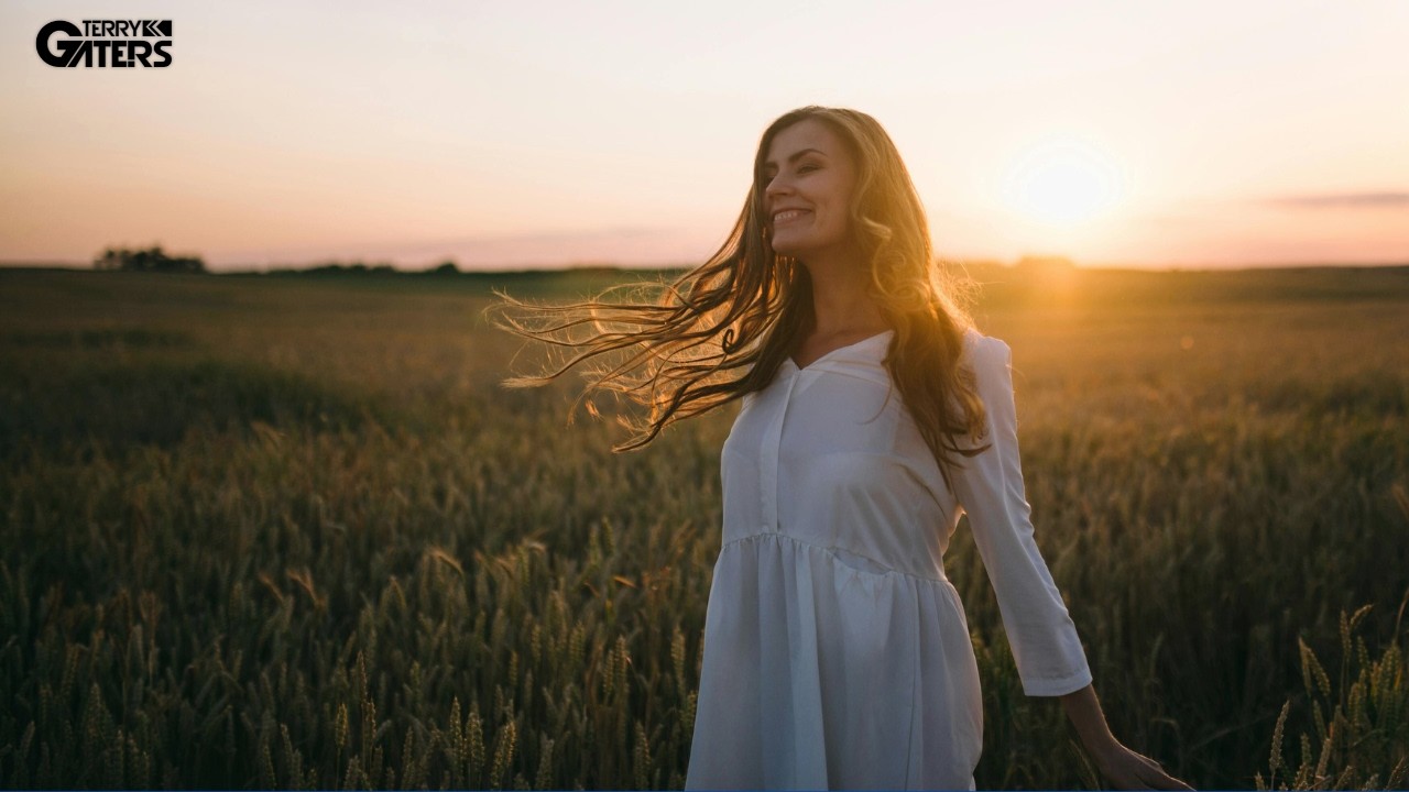 Terry Gaters - Romansu (Original Mix) | Music Video | Melodic Progressive House | Emergent Music