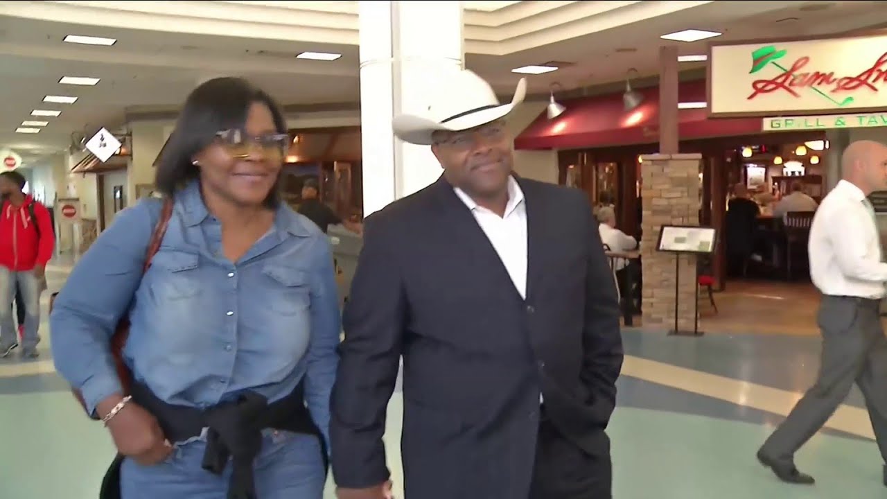 Wife of Clay County Sheriff Darryl Daniels files for divorce