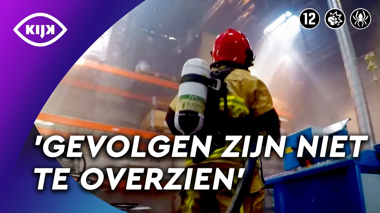 Gevaar door BRAND naast plek voor VUURWERKOPSLAG | Als de Brandweer | KIJK