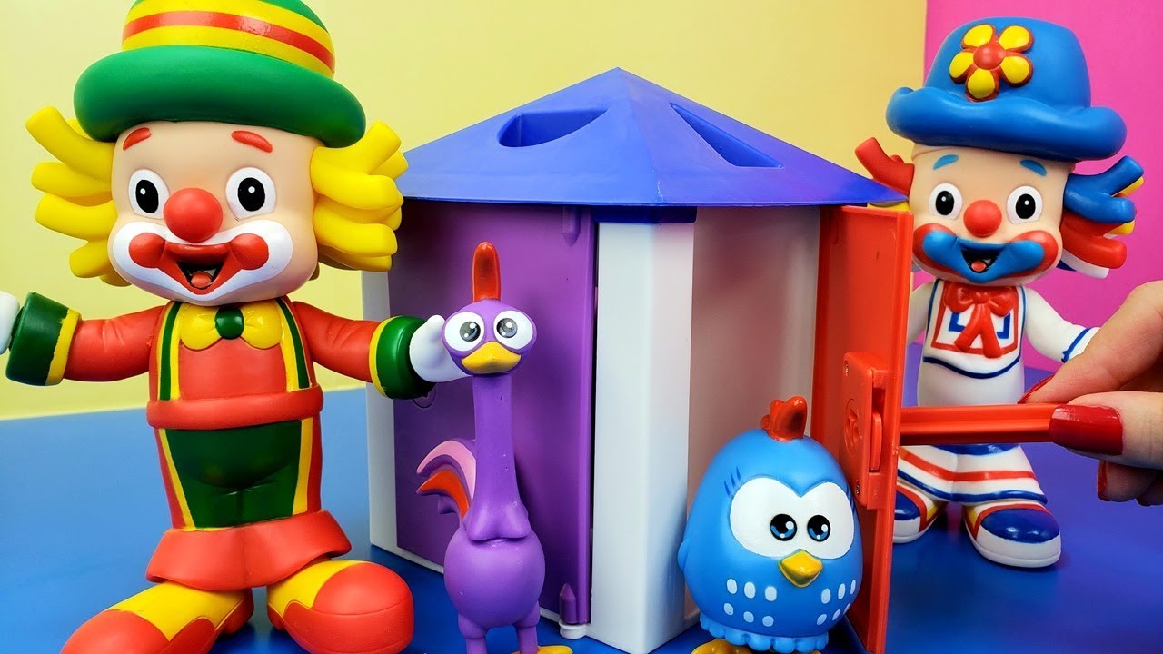 Casinha Mágica Colorida Com Patati Patatá. Onde Está a Galinha Pintadinha?