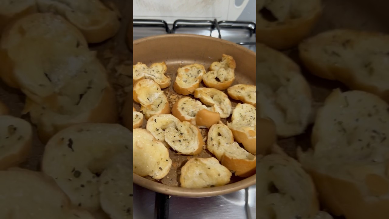 Torradinhas com Azeite de Oliva e Or&eacute;gano ao Forno #shorts