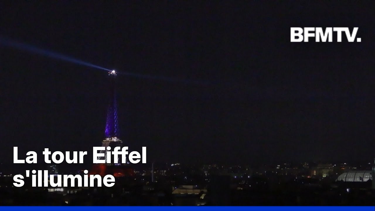 Comm&eacute;morations du 13-Novembre: la tour Eiffel s'illumine aux couleurs de la France