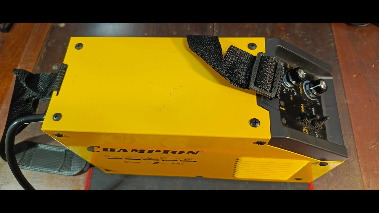 Сварочный инвертор CHAMPION IW 220