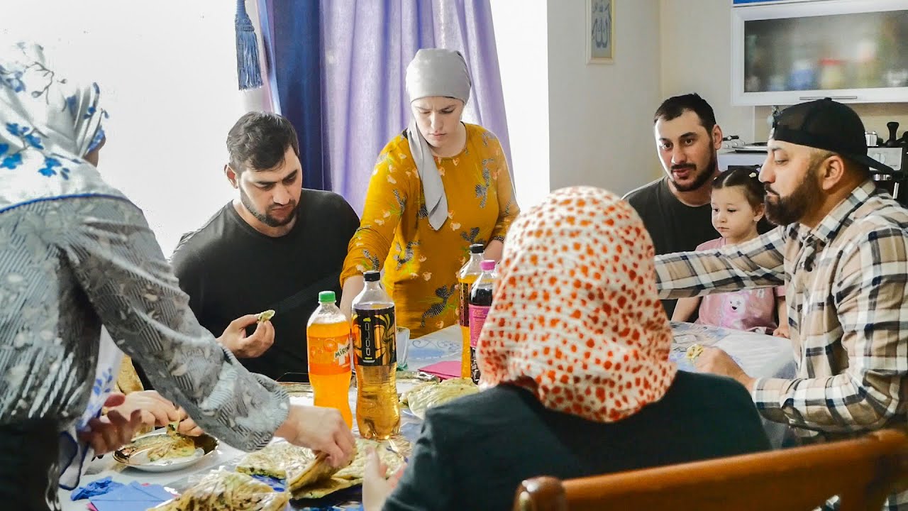 Как живут аварцы в селе в Дагестане? Жизнь в горах Кавказа. Весна в России