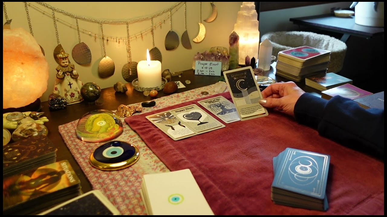 A Whole Lot Of Dark Energy/Entities Around. Conquering It (TIPS) & Protecting Your Light! TAROT