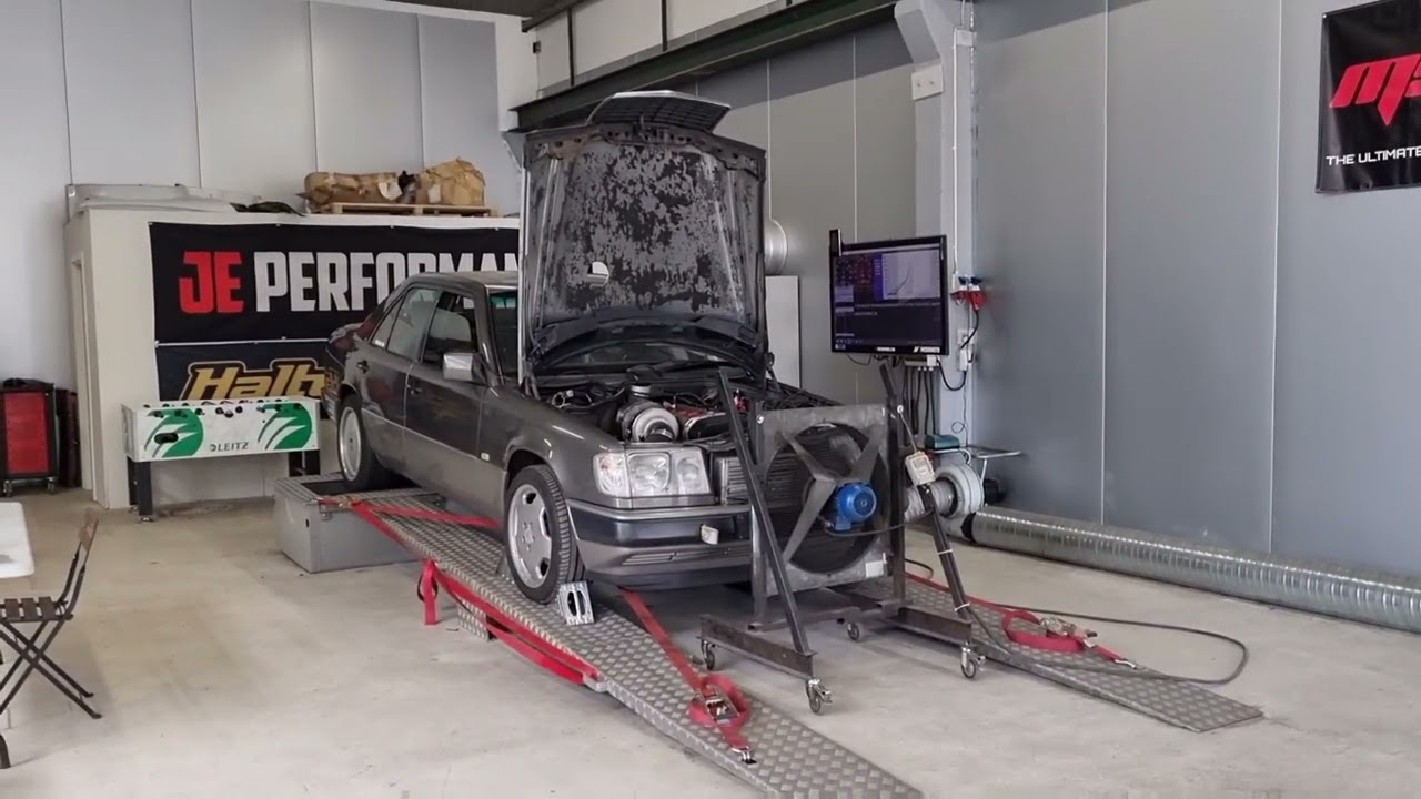 Mercedes w124 M104 turbo first start and dyno run. 700hp 800nm 1,6bar pulsar G42 1200hp turbo