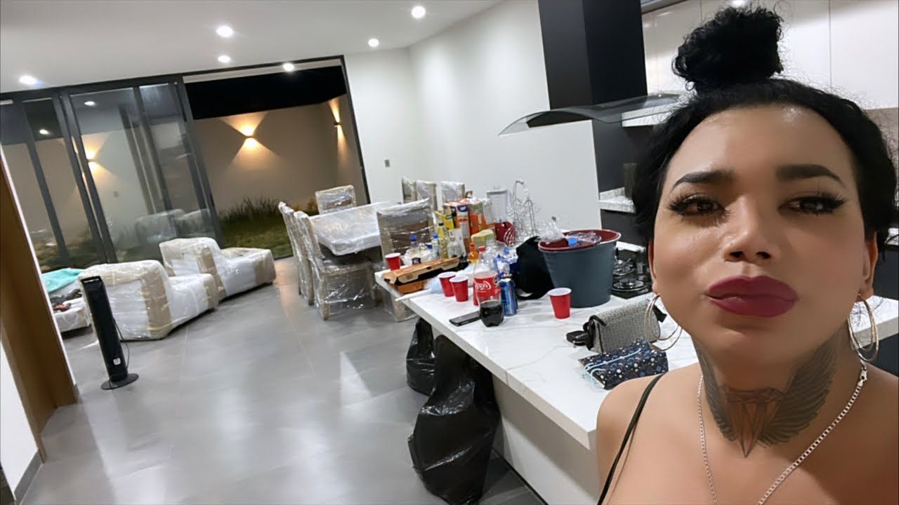 Por fin me cambié de casa, les voy comentando cómo va quedando todo ￼
