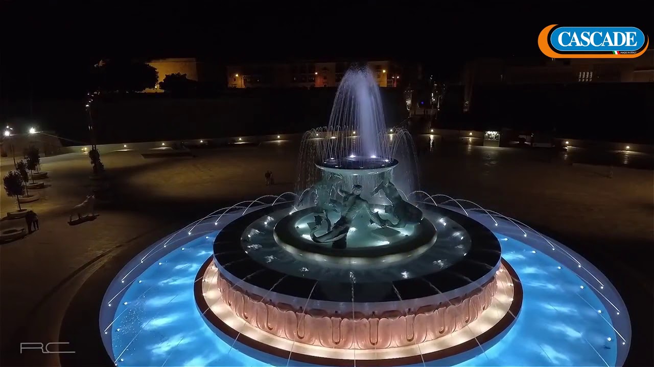 CASCADE - Triton Fountain, Valletta, Malta / Fontana dei Tritoni, La Valletta, Malta