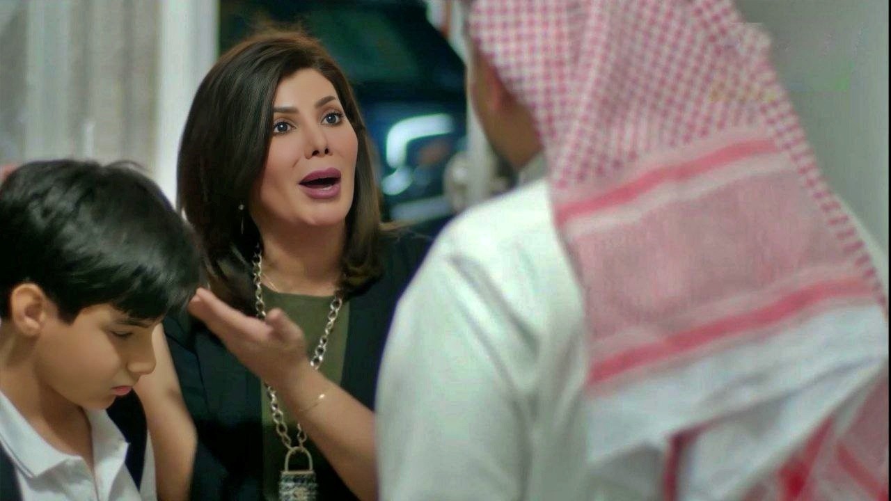 عشقانة الجار وابنها بيعمل معو شي يسود الوجه وبتصير تخجل قدامه - اليوم الاسود