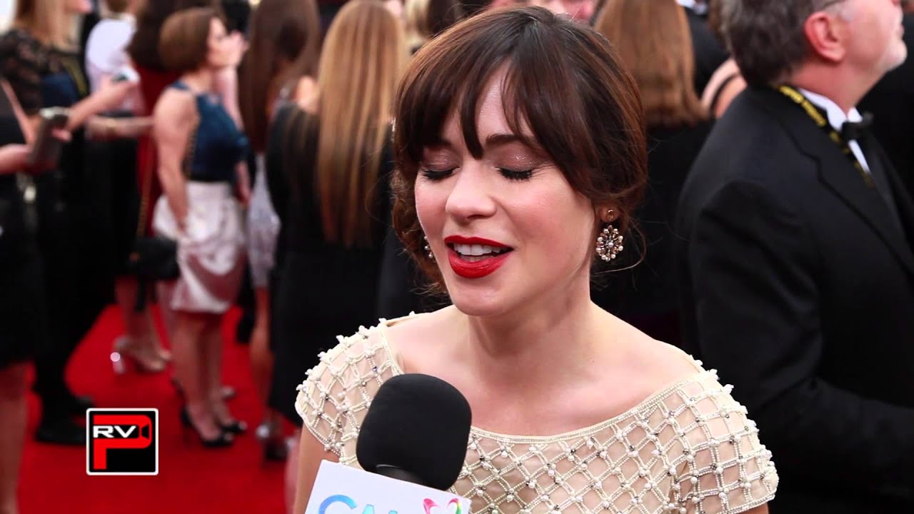 Zooey Deschanel Talks 
