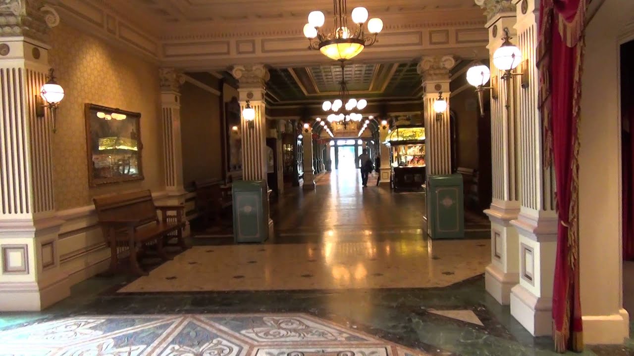 Disneyland Paris Walkthrough including Liberty Arcade