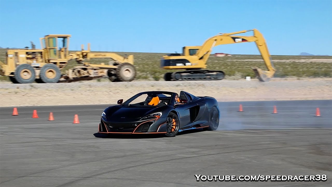 McLaren 675LT Spider finding the Pirelli Trofeo R tires grip limit