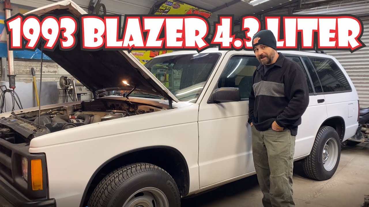 1993 Chevrolet Blazer Intake Gasket and Distributor 4.3 Liter V6 TBI Multi Port Spectre