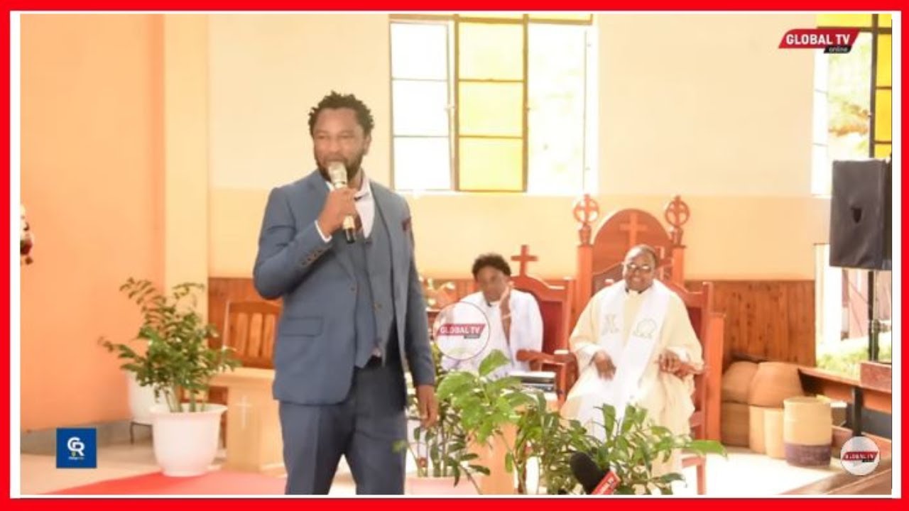 MFANYABIASHARA DAVIS MOSHA ALIVYOTOA TENA MILIONI 100 KANISANI `NA KUTUNUKIWA TUZO..