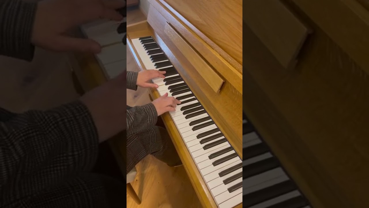 Vasif Adıgözəlov - Xoşum gəlir (Piano cover by Farida Huseynova)