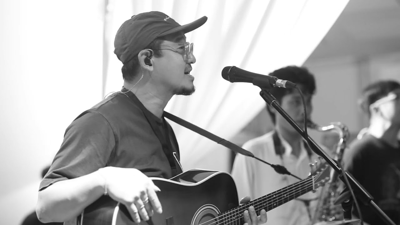 แก่จนป่านนี้คงเป็นไอ้ต้าวต่อไปวอนขอเพียงเธอแค่หางตา - ดวงดาว เดียวดาย LiveAt PHEW! SPACE ลาดพร้าว101