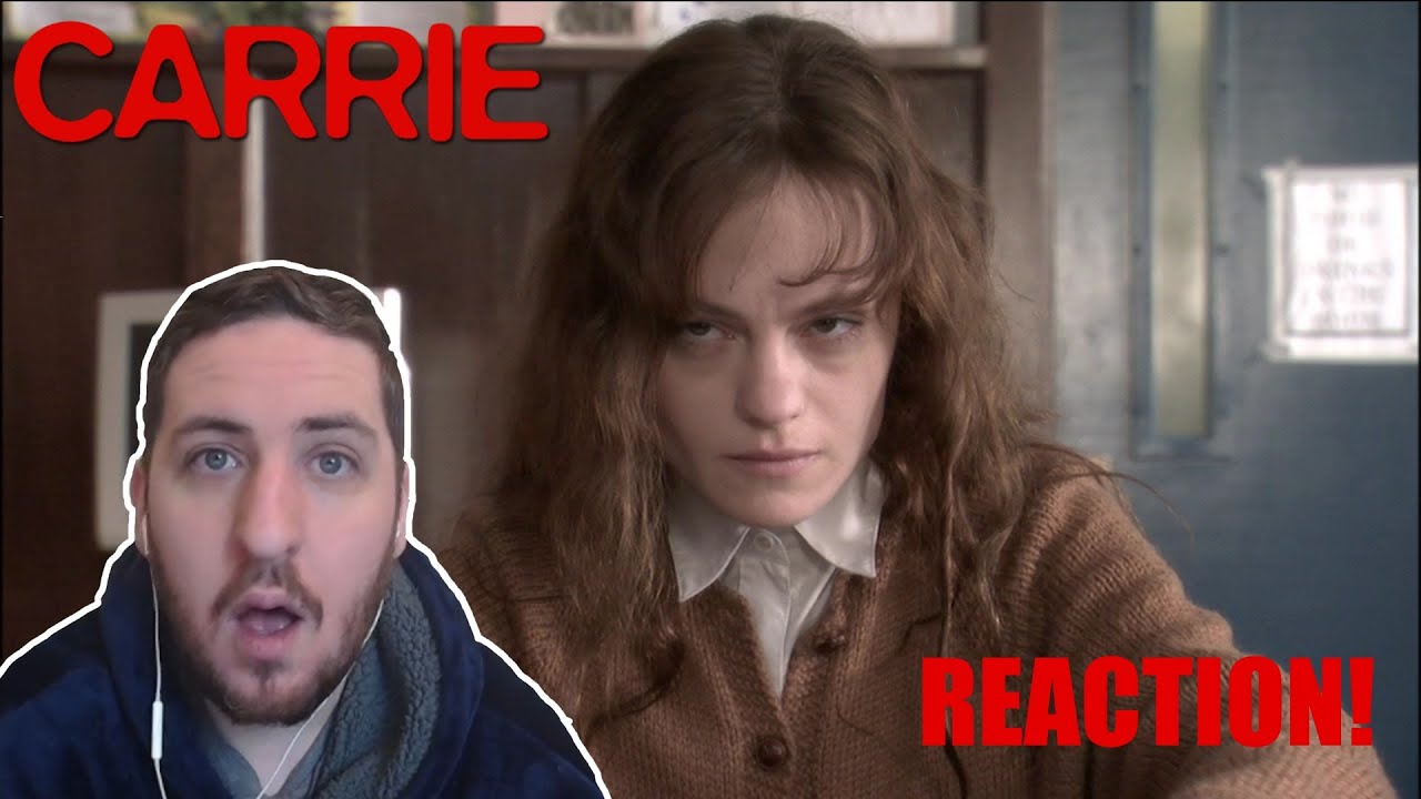 First Time Watching Carrie (2002) - Buckets of blood!