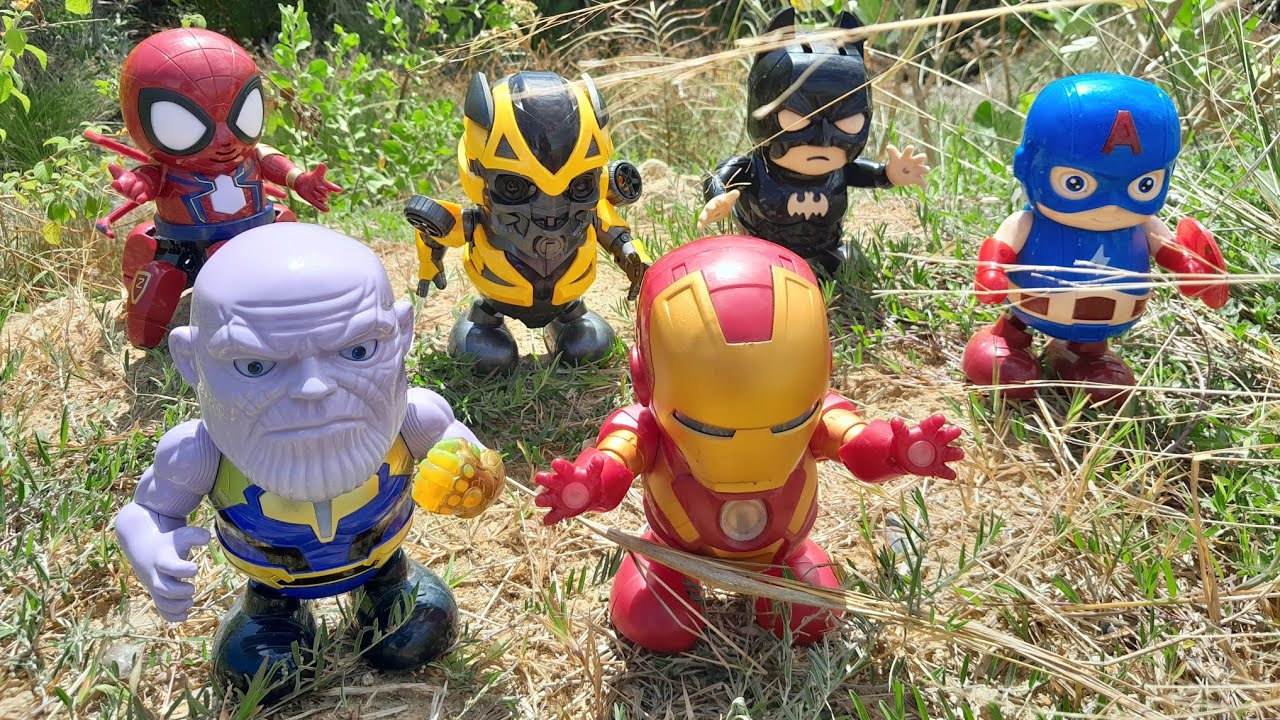 menemukan mainan robot dance,spiderman,iron man,batman,thanos,captain america,bumblebee